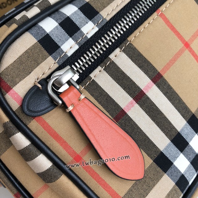 Burberry專門店新款Vintage復古格紋斜背包 巴寶莉肩背相機包男包 yxb1479